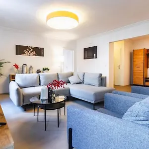 Experience From A Stylish And Modern , Vienna Austria